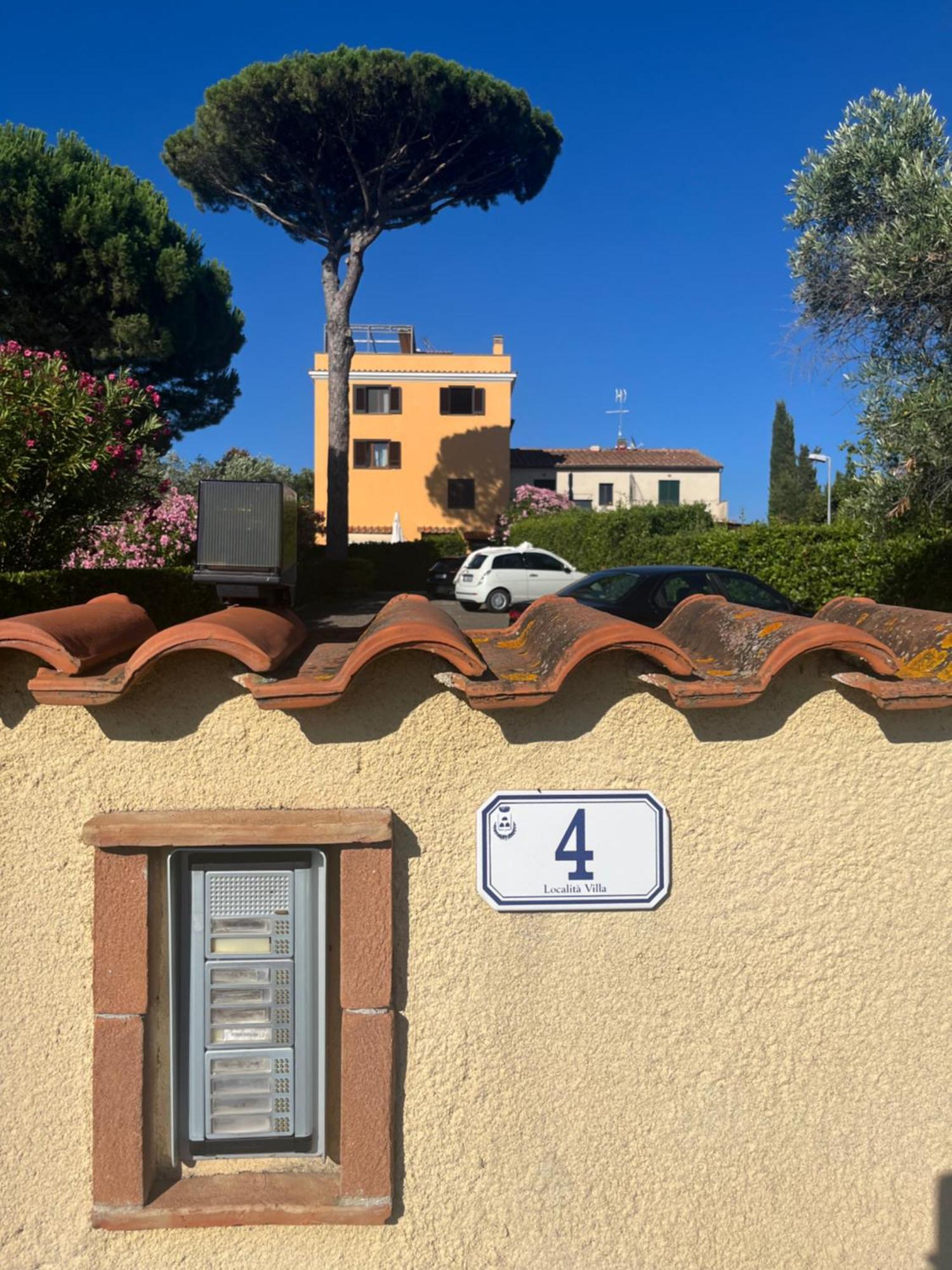Residence La Villa Montescudaio Buitenkant foto